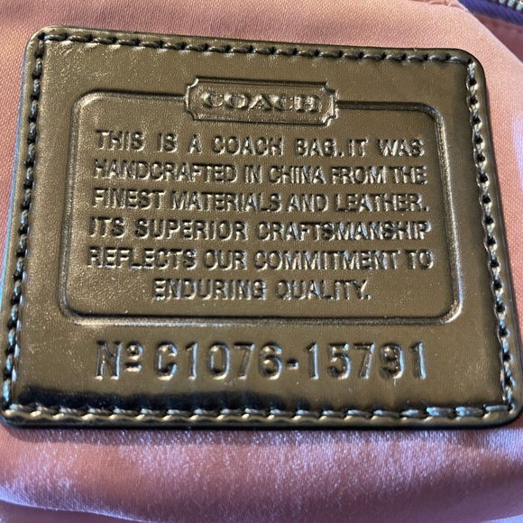 COACH Poppy Clear Acrylic Script Hangtag Replacement Charm - Picture 14 of 14